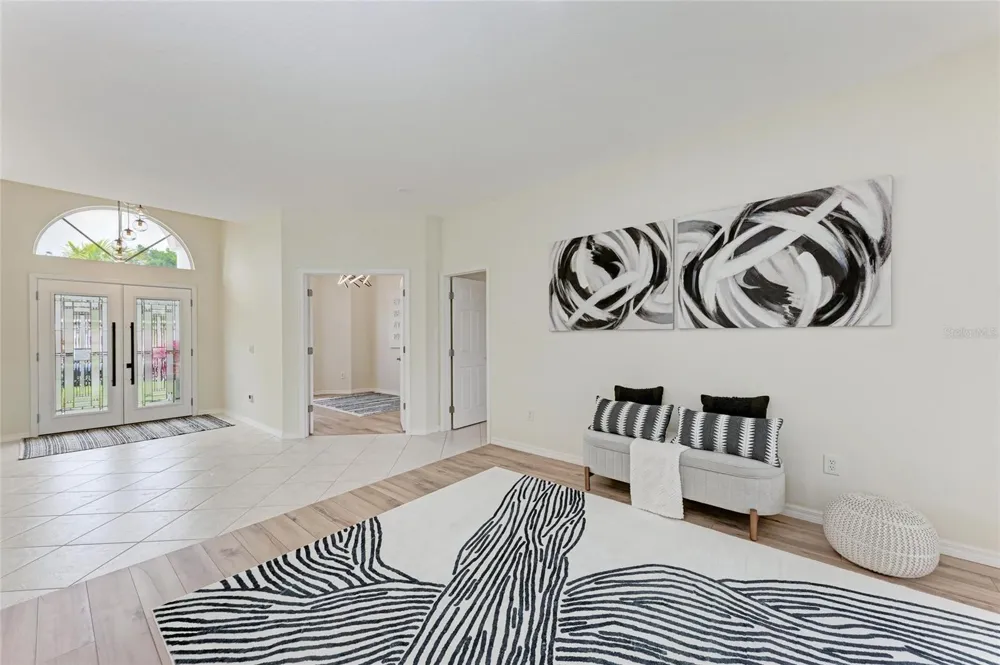 7327 38TH COURT EAST Sarasota, FL 34243