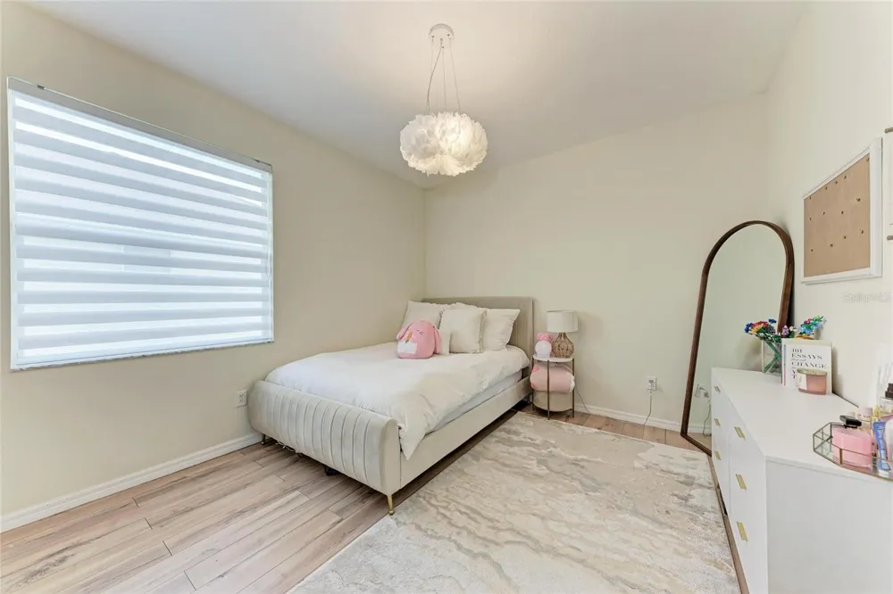 7327 38TH COURT EAST Sarasota, FL 34243