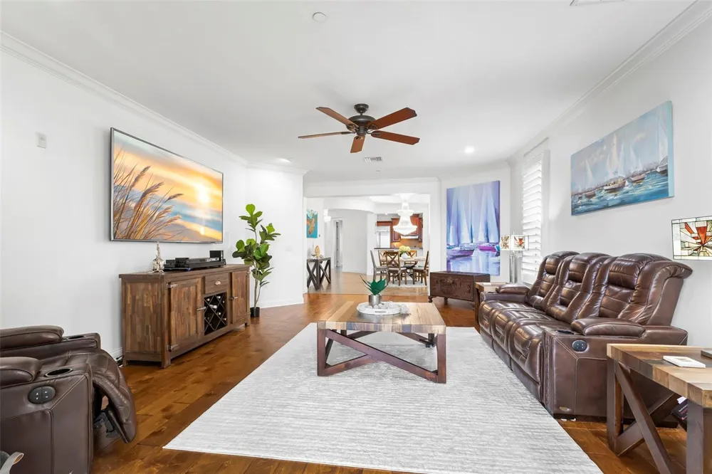 6 ACADEMY WAY S #221 St Petersburg, FL 33711
