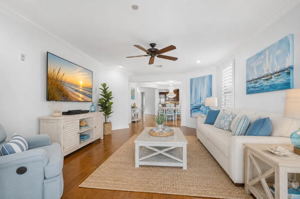 6 ACADEMY WAY S #221 St Petersburg, FL 33711
