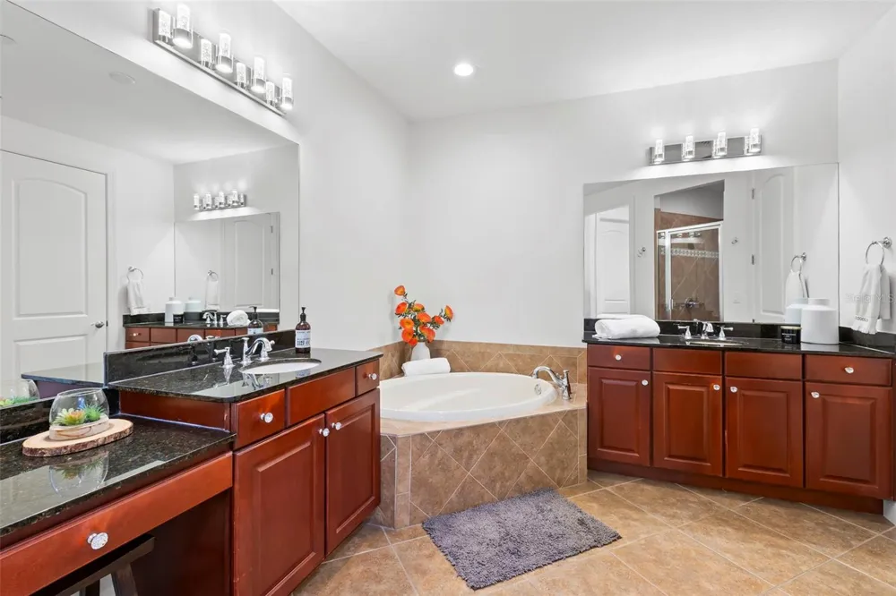 6 ACADEMY WAY S #221 St Petersburg, FL 33711