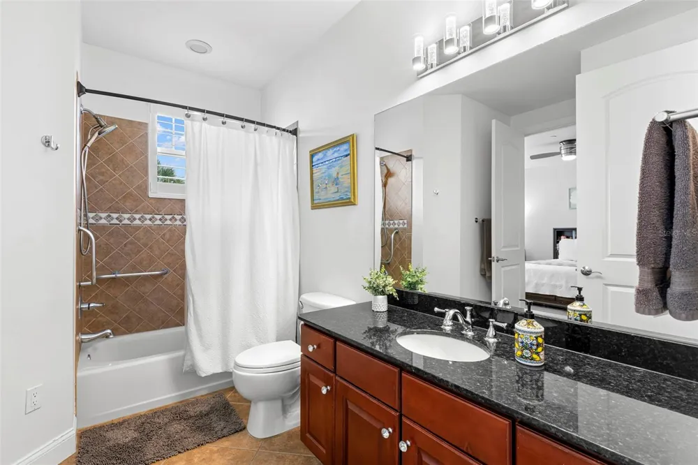 6 ACADEMY WAY S #221 St Petersburg, FL 33711
