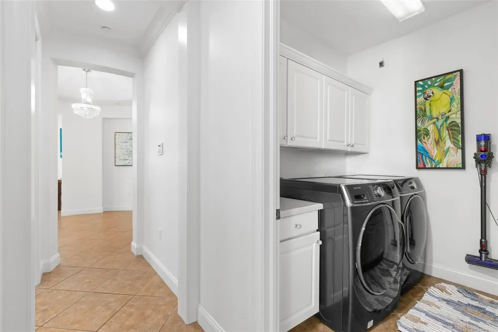 6 ACADEMY WAY S #221 St Petersburg, FL 33711