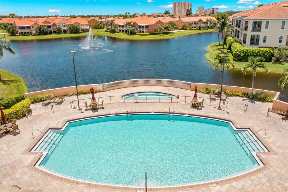6 ACADEMY WAY S #221 St Petersburg, FL 33711