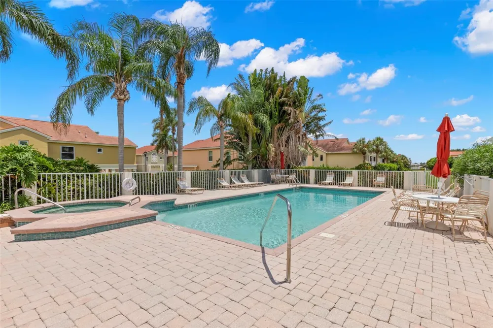6 ACADEMY WAY S #221 St Petersburg, FL 33711