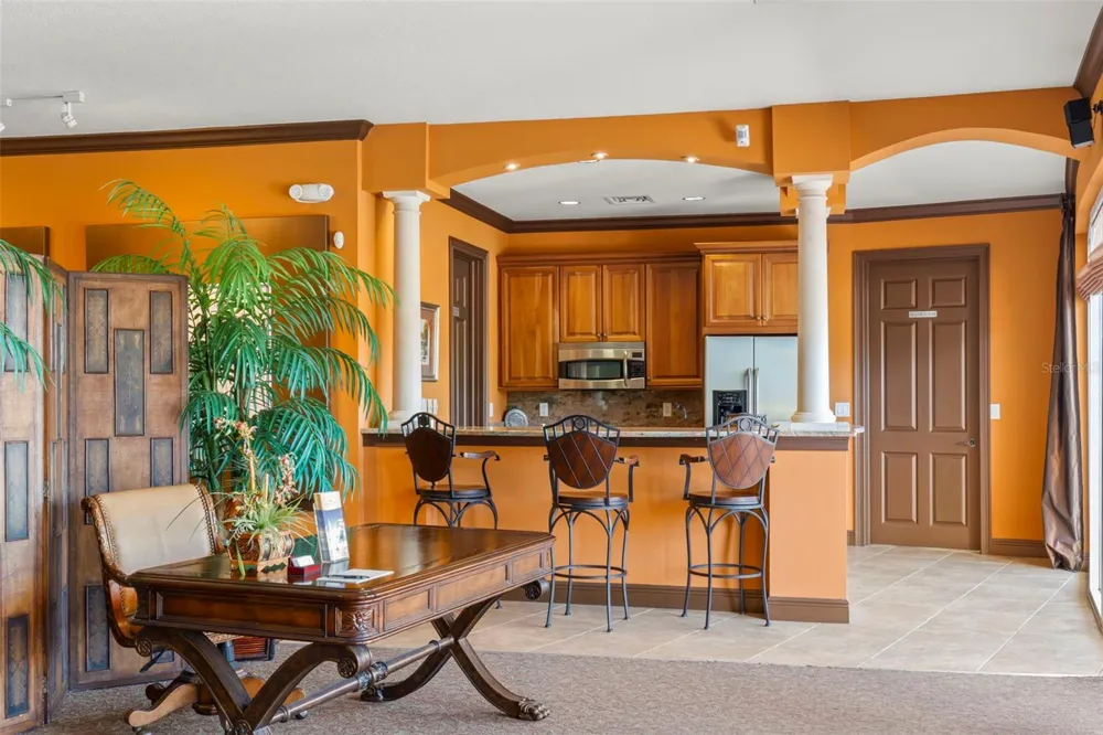 6 ACADEMY WAY S #221 St Petersburg, FL 33711