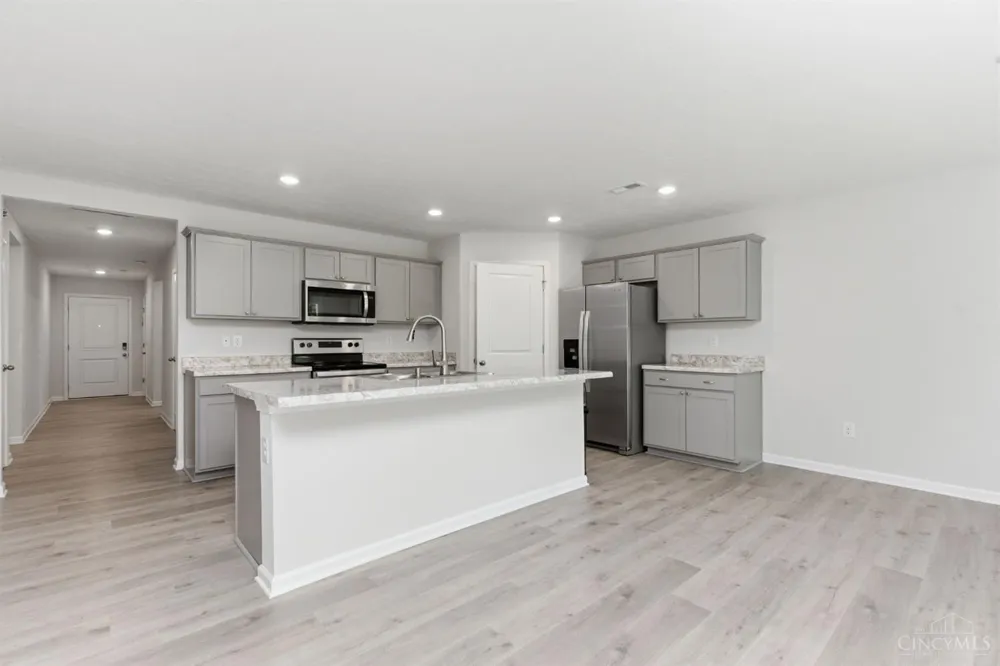 126 Lonny Street Mt Orab, OH 45154
