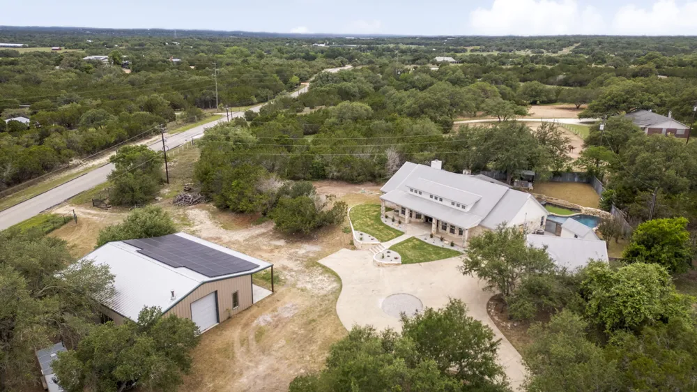 1129 Cedar Pass Road Driftwood, TX 78619