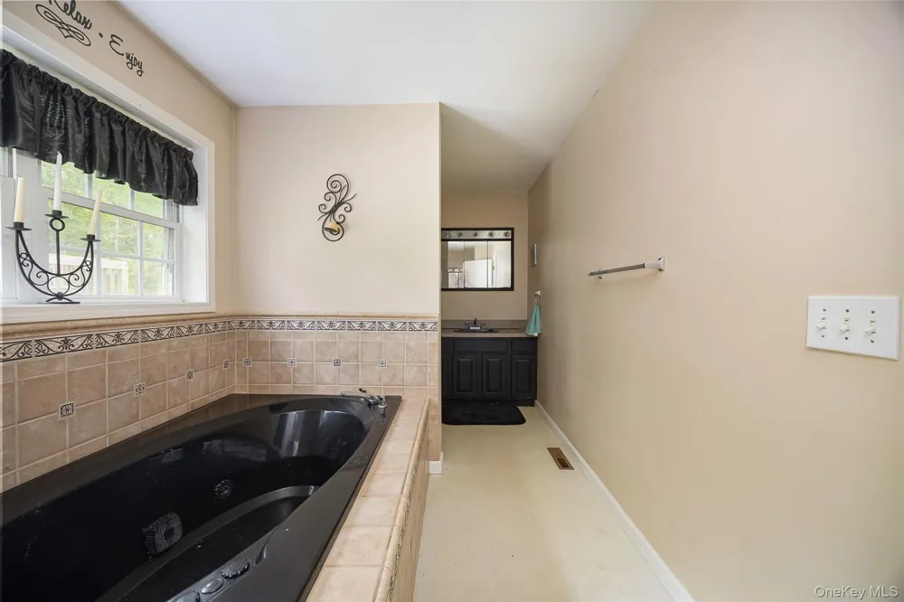 1763 County Route 19 Red Hook, NY 12571