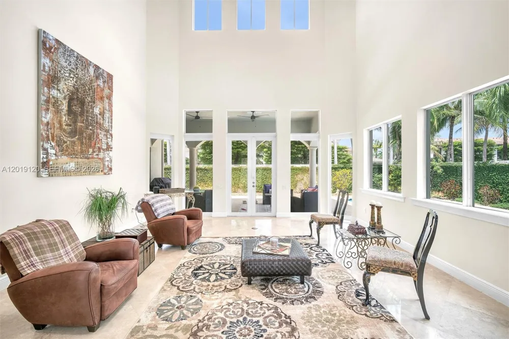 1480 Windjammer Way #. Hollywood, FL 33019