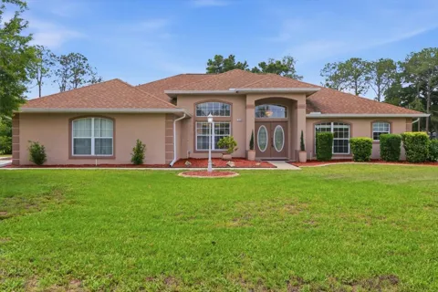 234 E EUREKA COURT