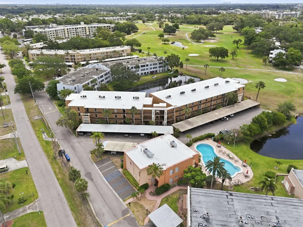 225 COUNTRY CLUB DRIVE #C332 Largo, FL 33771