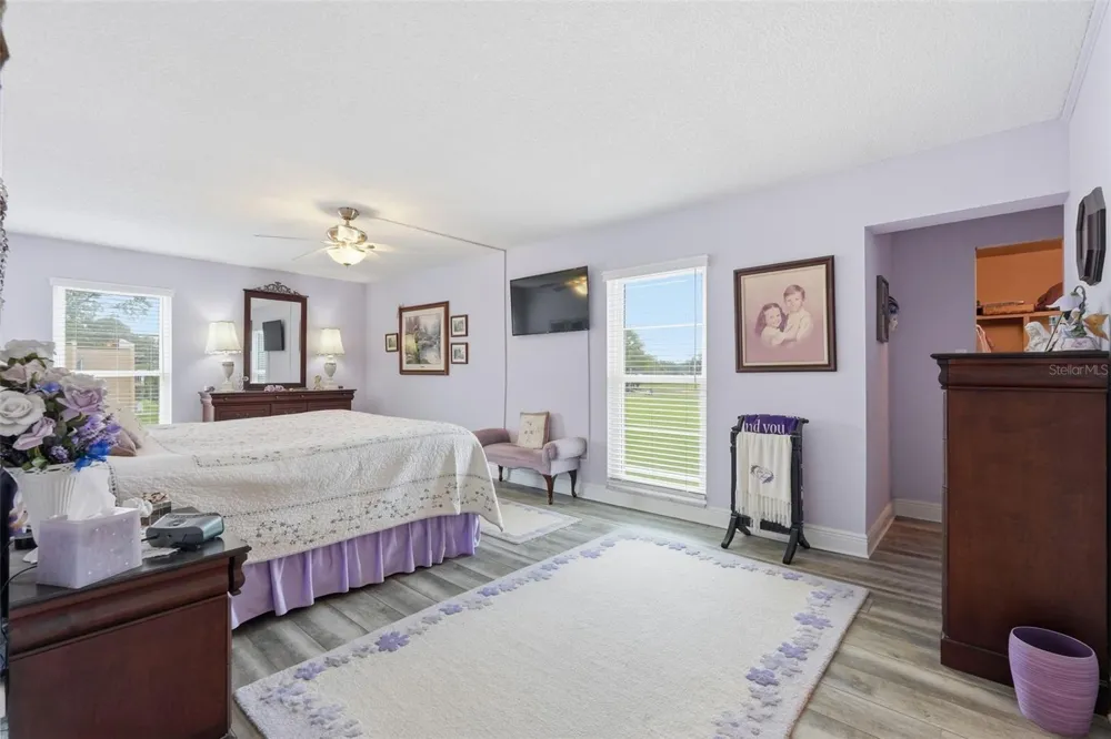 225 COUNTRY CLUB DRIVE #C332 Largo, FL 33771