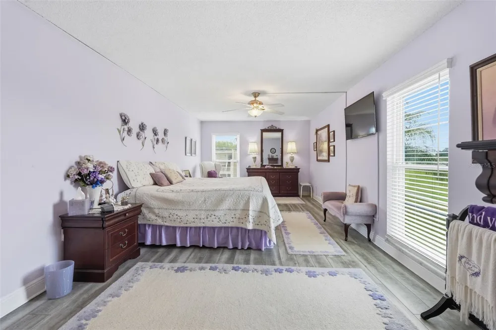 225 COUNTRY CLUB DRIVE #C332 Largo, FL 33771