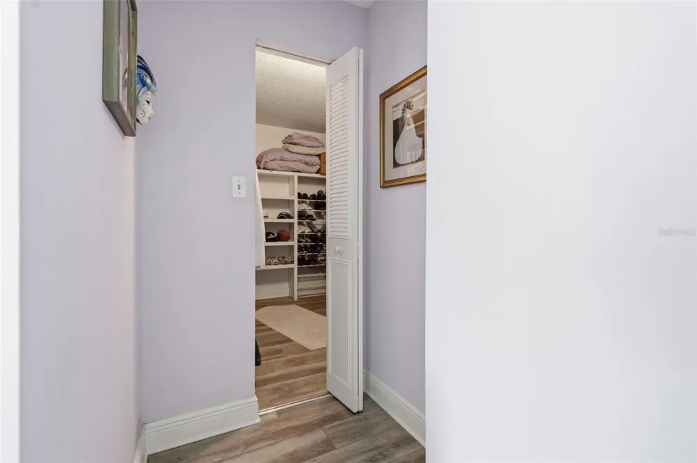 225 COUNTRY CLUB DRIVE #C332 Largo, FL 33771