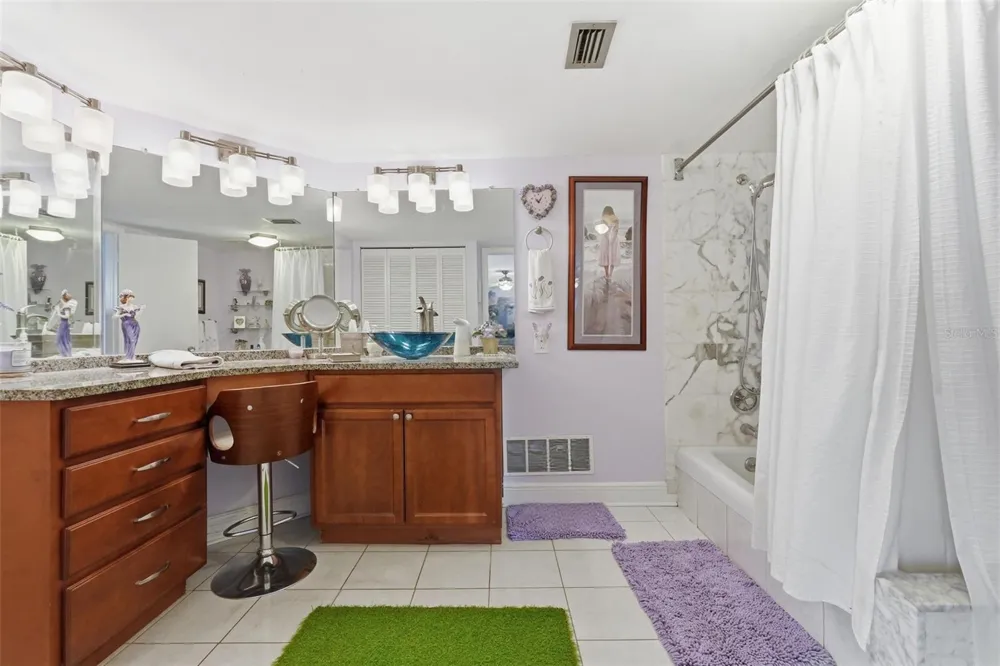 225 COUNTRY CLUB DRIVE #C332 Largo, FL 33771