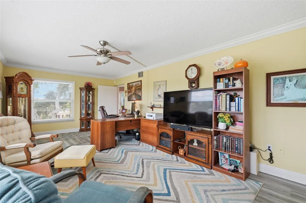225 COUNTRY CLUB DRIVE #C332 Largo, FL 33771