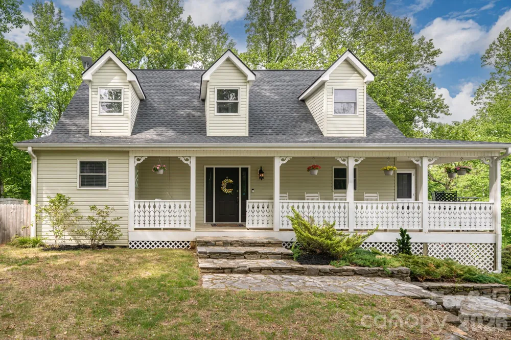 10 Terrapin Trail Flat Rock, NC 28731