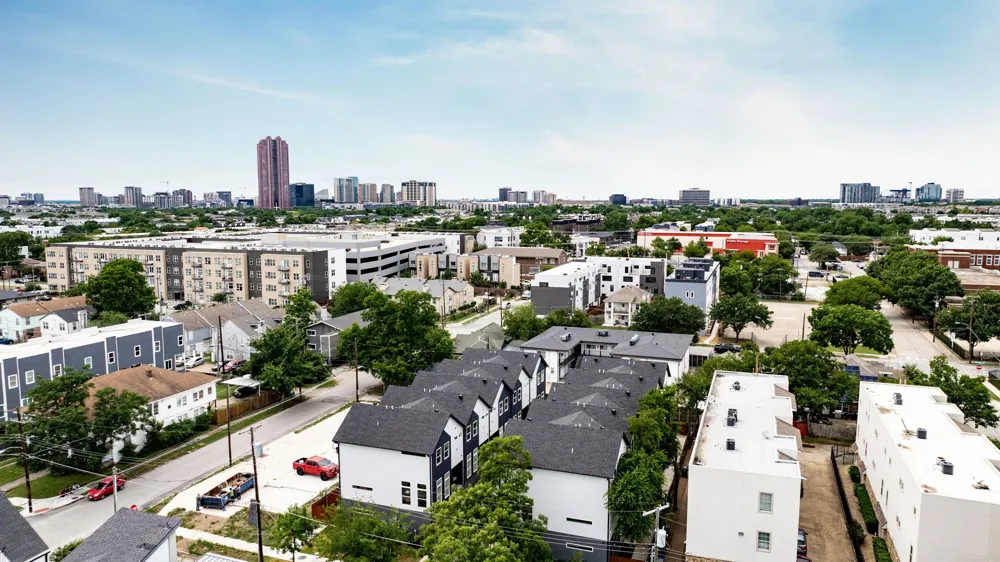 4709 Virginia Dallas, TX 75204