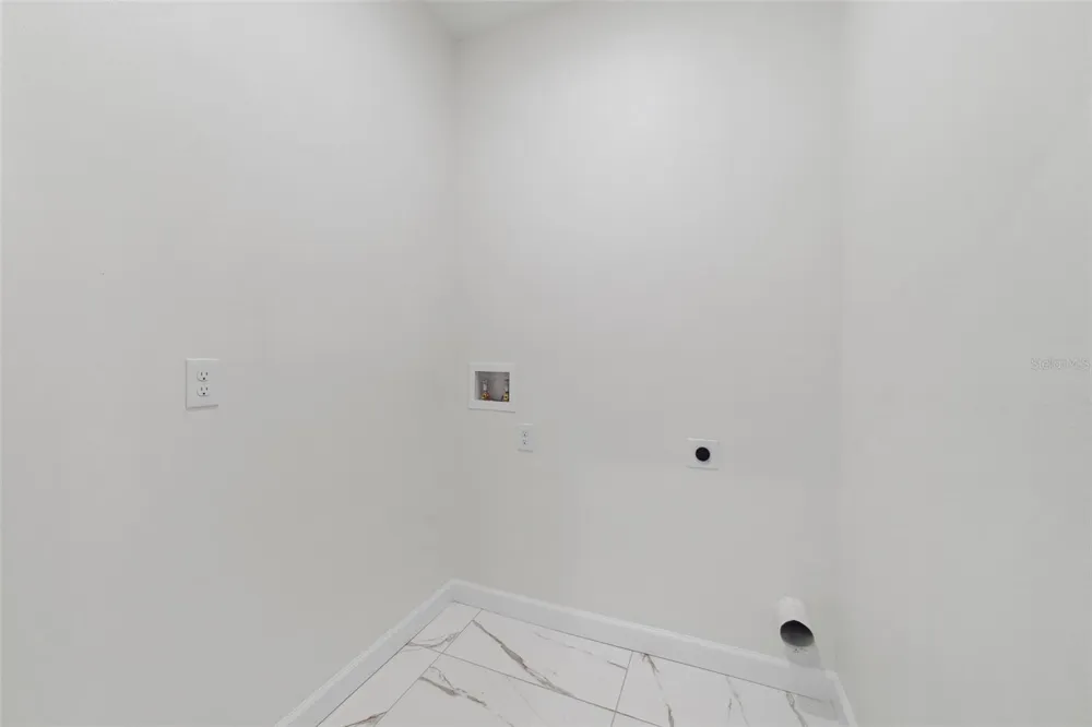 1724 ELIZABETH AVENUE Titusville, FL 32780