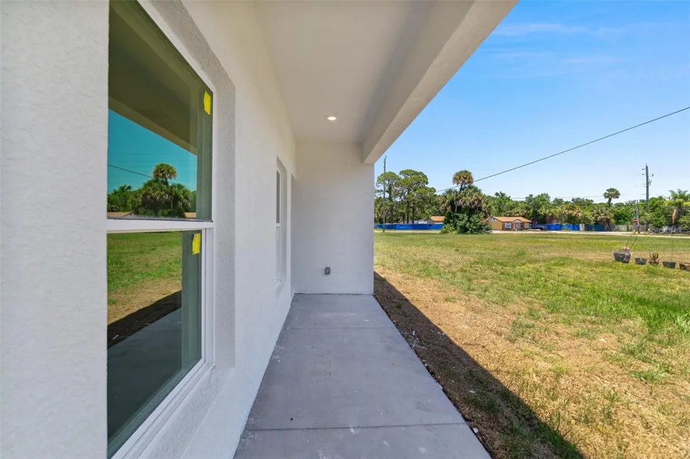 1724 ELIZABETH AVENUE Titusville, FL 32780