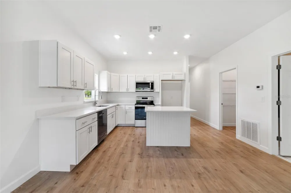1724 ELIZABETH AVENUE Titusville, FL 32780