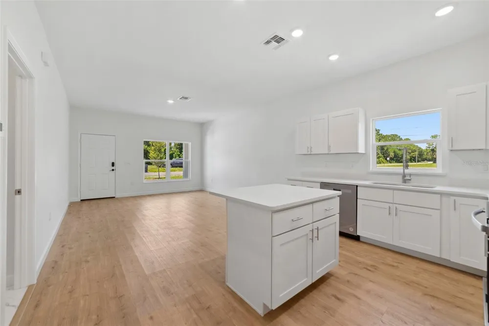 1724 ELIZABETH AVENUE Titusville, FL 32780