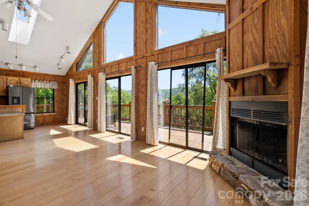 1206 Caldwell Mountain Road Hot Springs, NC 28743