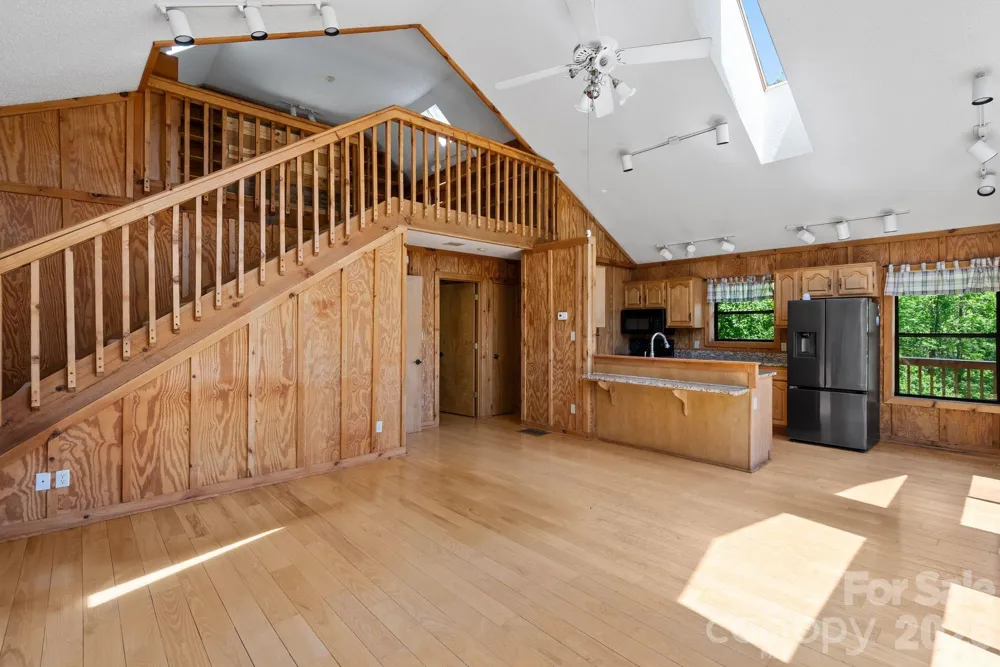 1206 Caldwell Mountain Road Hot Springs, NC 28743