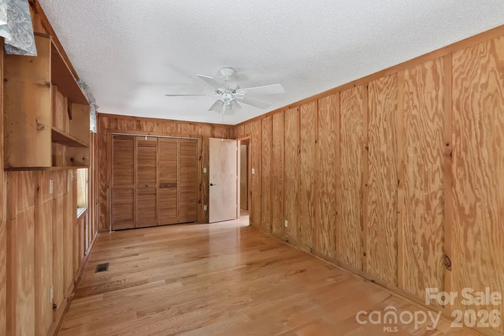 1206 Caldwell Mountain Road Hot Springs, NC 28743
