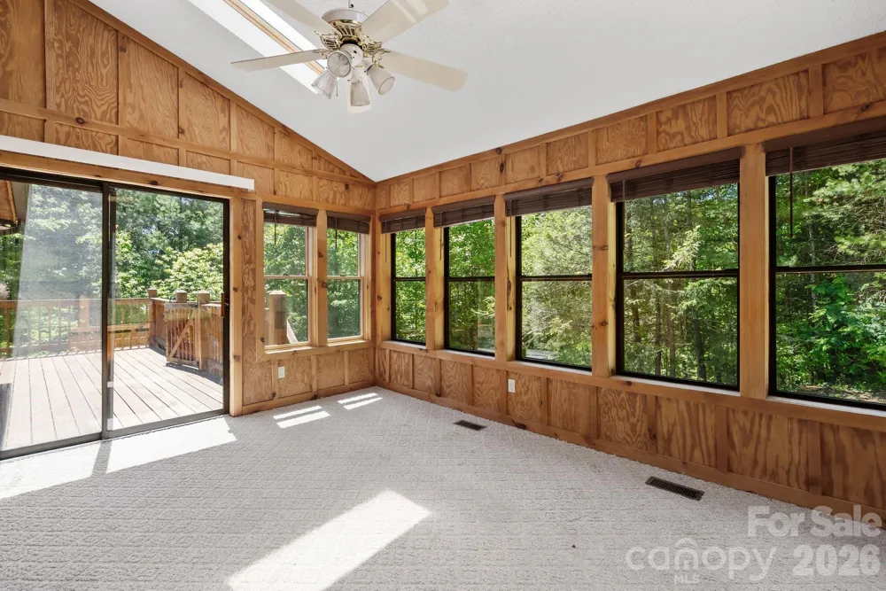 1206 Caldwell Mountain Road Hot Springs, NC 28743