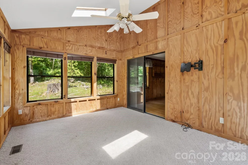1206 Caldwell Mountain Road Hot Springs, NC 28743