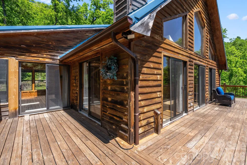 1206 Caldwell Mountain Road Hot Springs, NC 28743