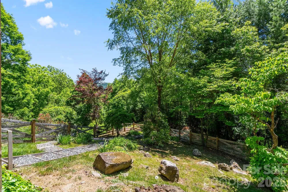 1206 Caldwell Mountain Road Hot Springs, NC 28743