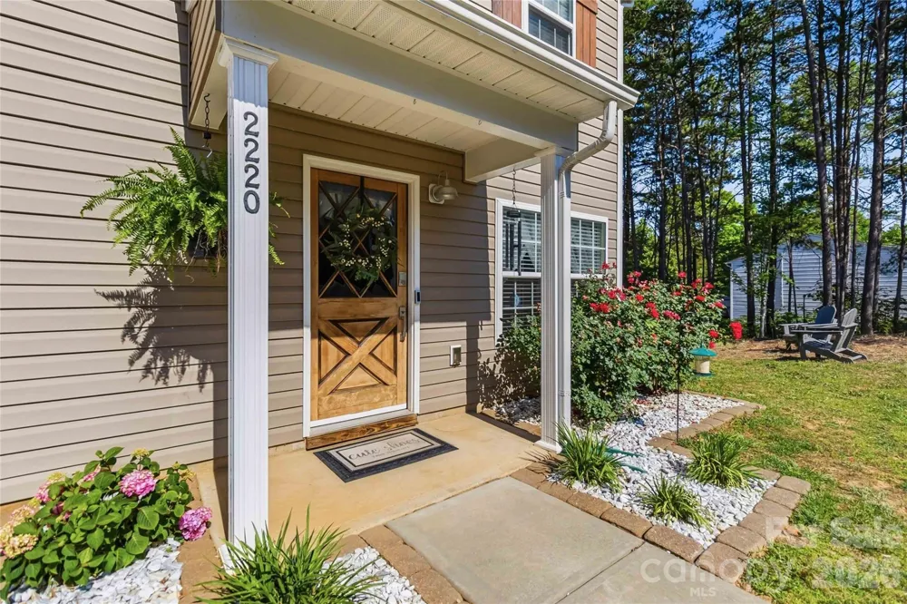 2220 Pinnacle View Drive Kings Mountain, NC 28086