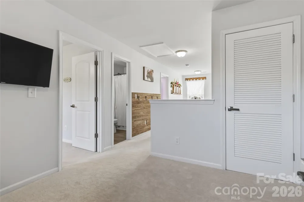 2220 Pinnacle View Drive Kings Mountain, NC 28086