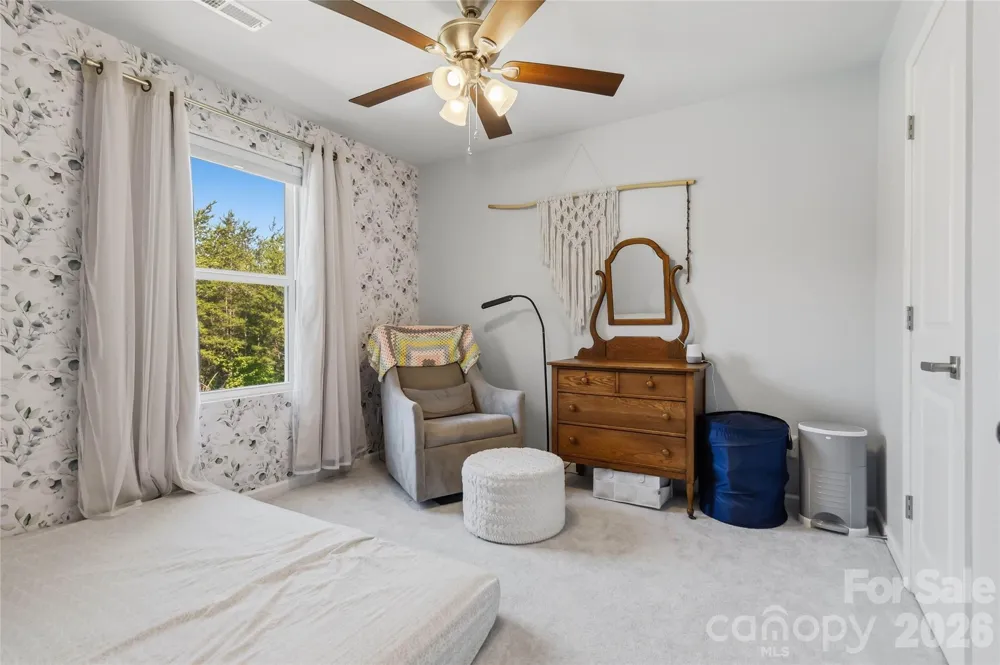 2220 Pinnacle View Drive Kings Mountain, NC 28086