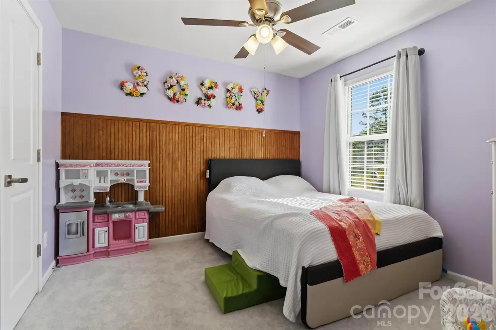 2220 Pinnacle View Drive Kings Mountain, NC 28086