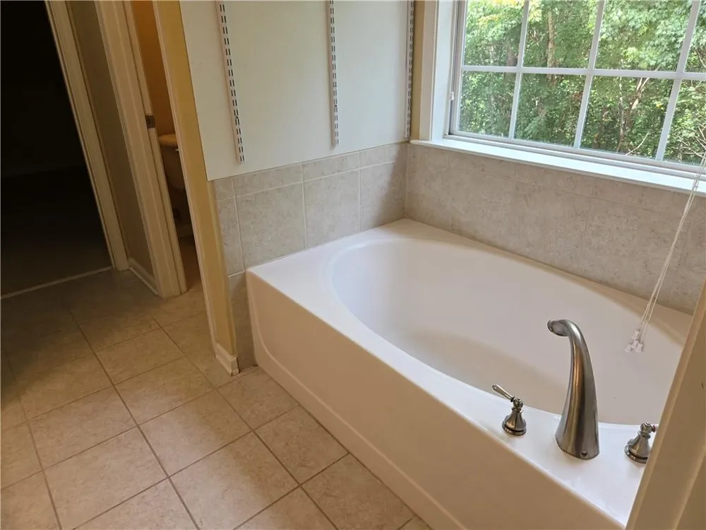 3363 Stoneham Drive Duluth, GA 30097
