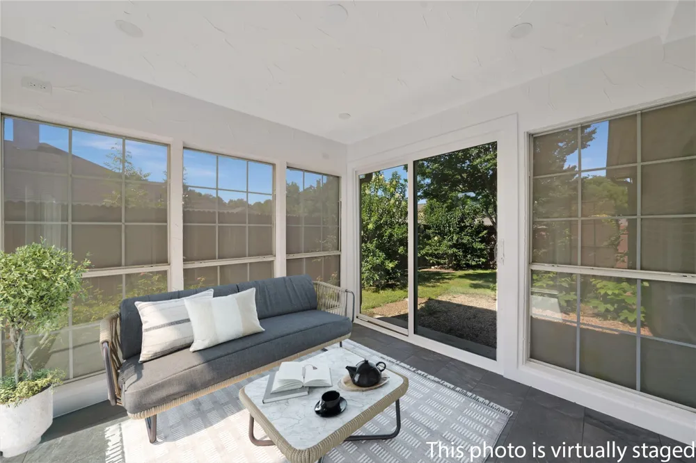 2909 Normandy Court Euless, TX 76039