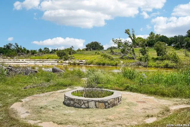5953 Hwy 27 Center Point, TX 78010