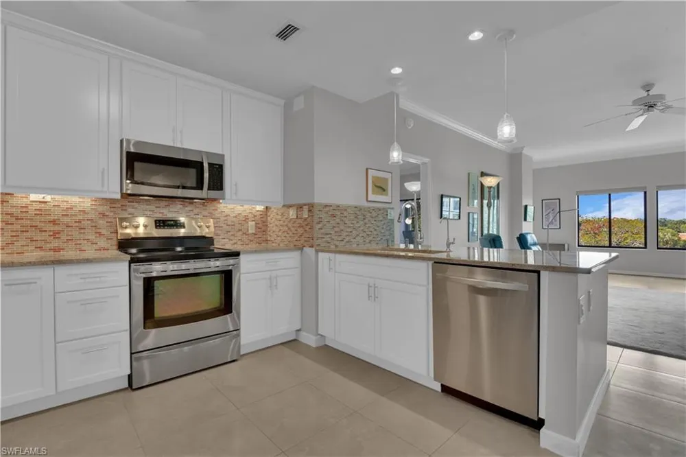 201 Arbor Lake Drive #404 Naples, FL 34110