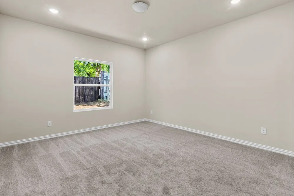 2915 La Salle Street Fort Worth, TX 76131