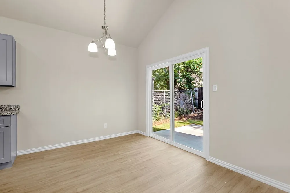 2915 La Salle Street Fort Worth, TX 76131
