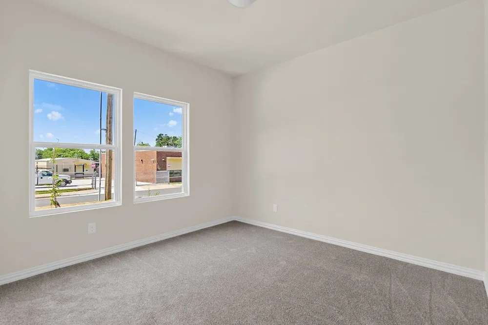 2915 La Salle Street Fort Worth, TX 76131