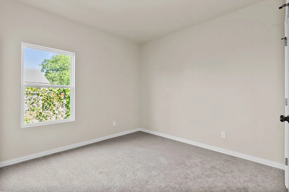 2915 La Salle Street Fort Worth, TX 76131