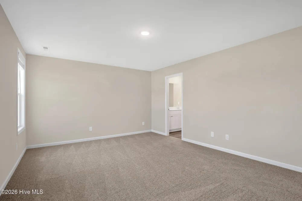 38 Coachman Lane Autryville, NC 28318