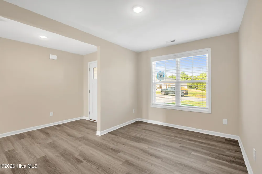 38 Coachman Lane Autryville, NC 28318