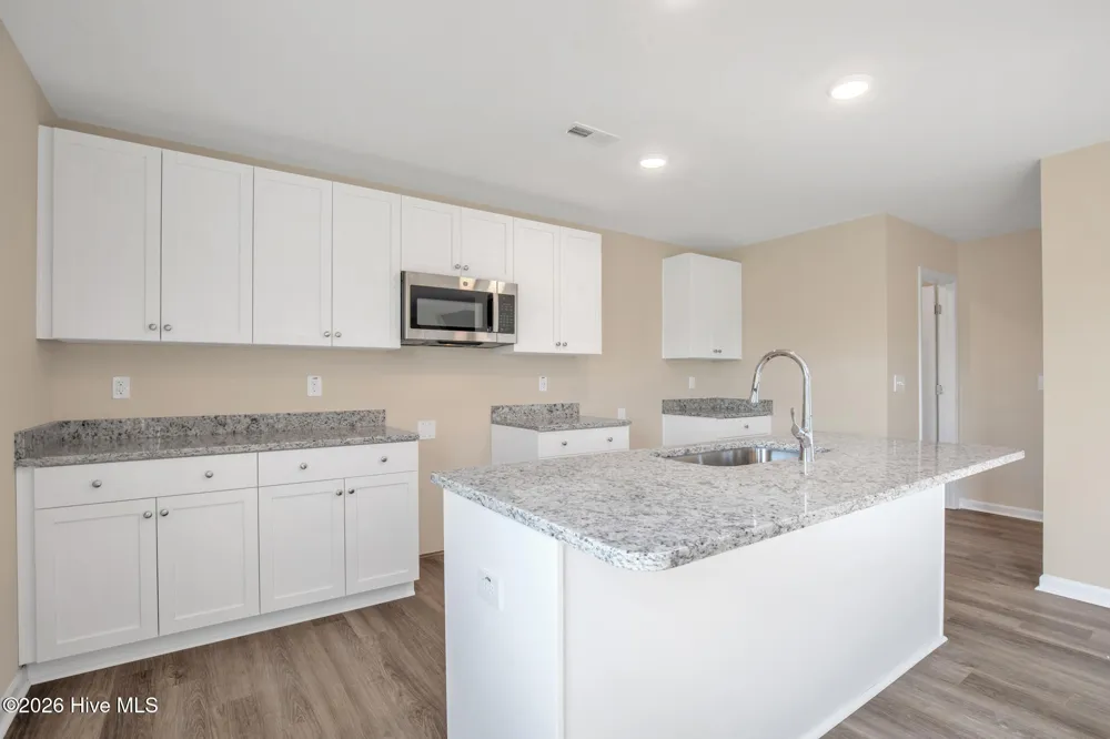 38 Coachman Lane Autryville, NC 28318