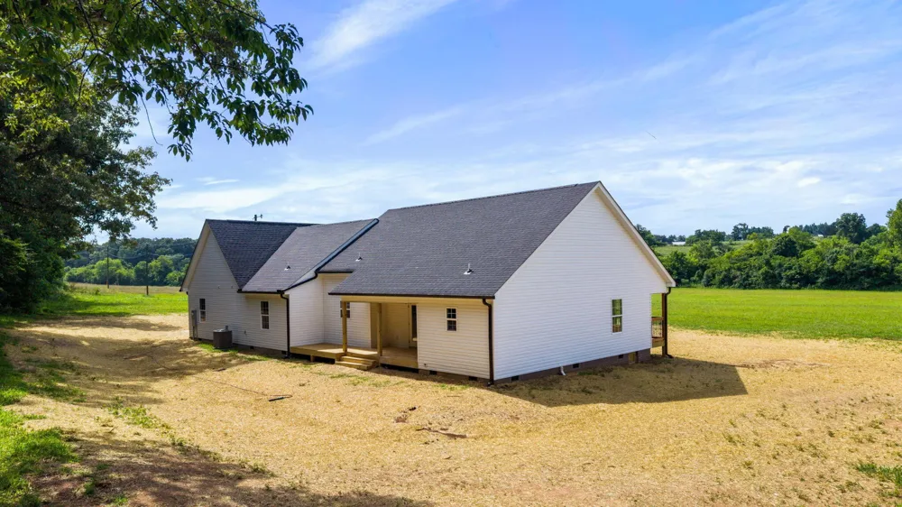 2959 Highway 163 Delano, TN 37325